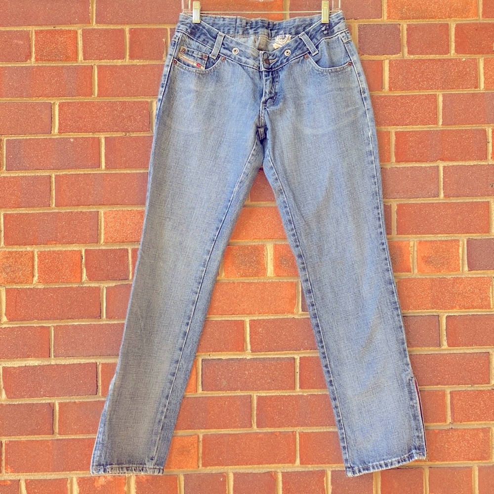 Diesel Only The Brave Jeans, red zipper on the  pockets, & the side of the legs.